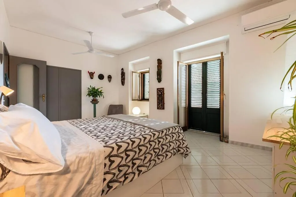 Bella Vista Sant Orsula 2 Bedroom View Terrace Historic Center Spacious Apartment Termini Imerese